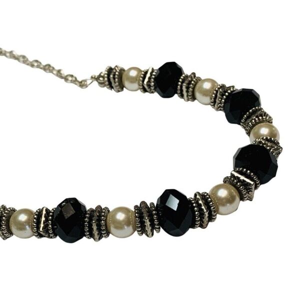 Vintage Elegant White Faux Pearl Black Sparkly Crystal Necklace Bracelet Set - Picture 3 of 7